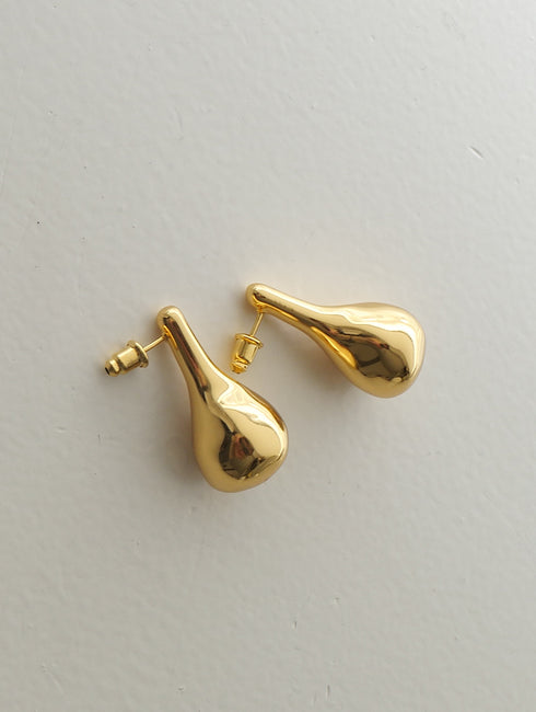 ✧ NEW ✧ floating drop pierce/earring(予約商品)